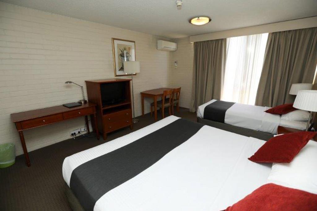 Orana Motel Даббо Номер фото